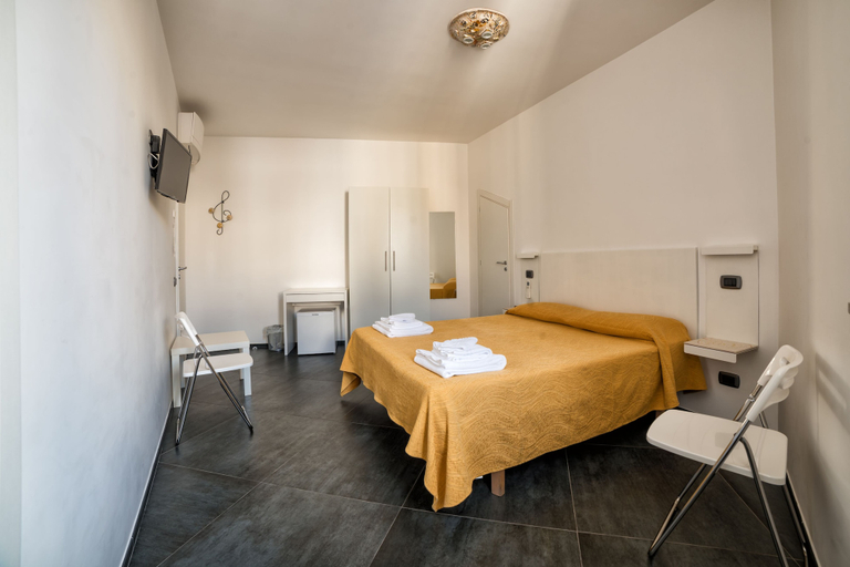 Bedroom 5, B&B La Chiave, Salerno
