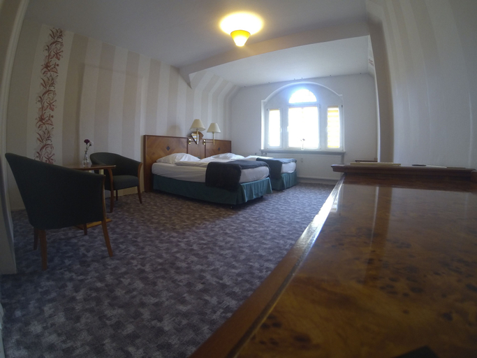 Bedroom 2, Markgrafenmühle, Cottbus