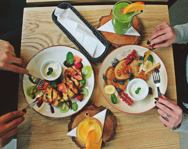 Food & Drinks 5, UNIC Apartments Dominikańska, Poznań City