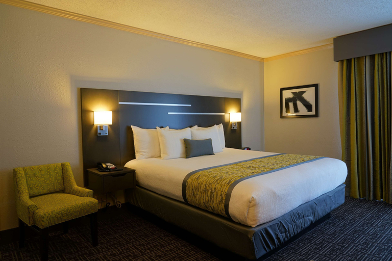 Bedroom 3, Best Western Plus Morristown Conference Center Hotel, Hamblen
