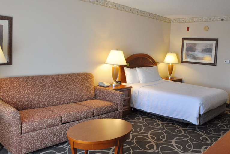 Bedroom 3, Hilton Garden Inn Gettysburg, Adams