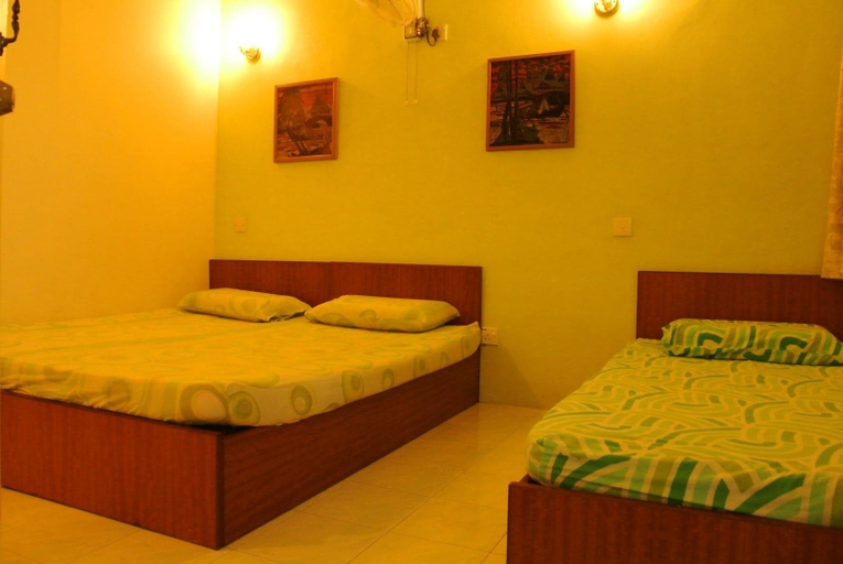 Bedroom 2, Johan Travellers Lodge, Malacca City