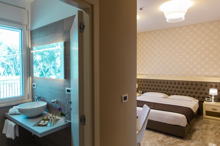Bedroom 2, Aurum Suites, Pescara
