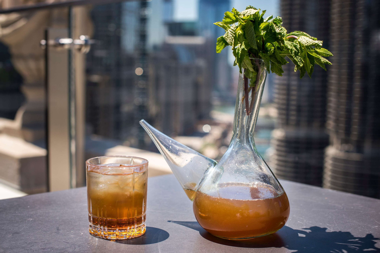 Food & Drinks 6