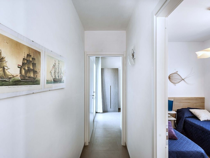 Room 2, Lisca Bianca, Trapani