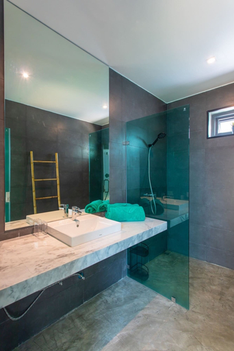 Bathroom 4, Baan Saint Tropez Villas Kata Beach, Pulau Phuket