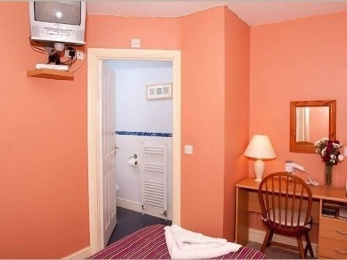 Bedroom 2, Holbrook B&B, Dorset