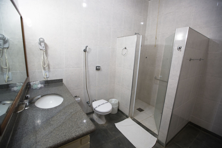 Bathroom 5, Hotel Fazenda Sete Lagos, Guararapes