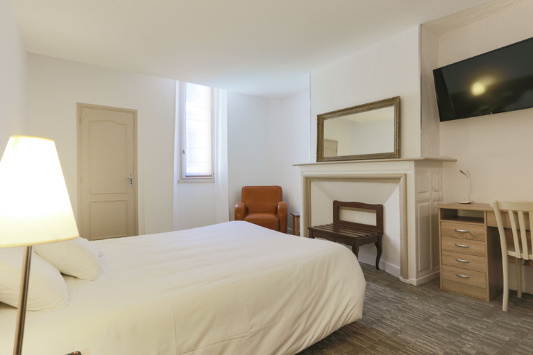 Bedroom 4, Hotel du Clocher, Aveyron