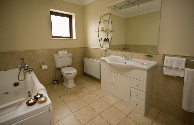 Bathroom 5, Renvyle House Hotel & Resort