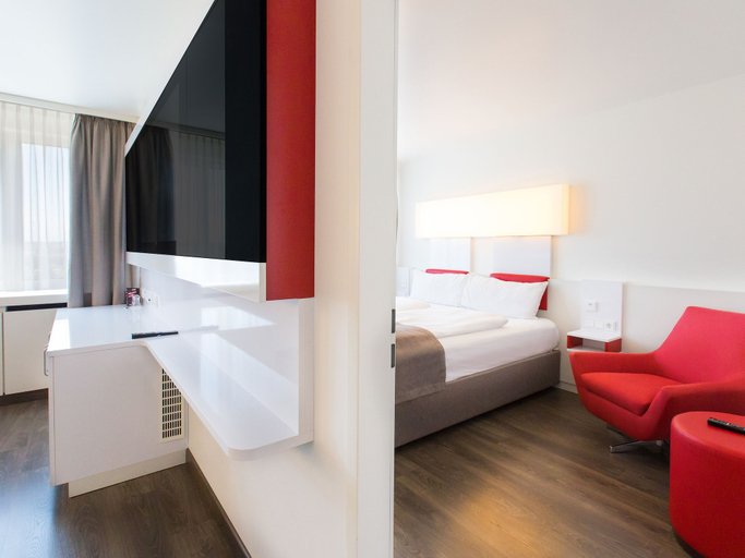 Bedroom 3, DORMERO Hotel Stuttgart, Stuttgart