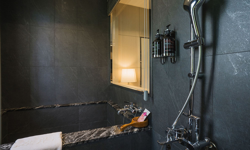 Bathroom 3, Roselnn, Taoyuan