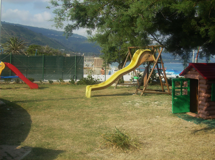 Children's play area - outdoor, Residence Hotel Riviera Calabra, Vibo Valentia