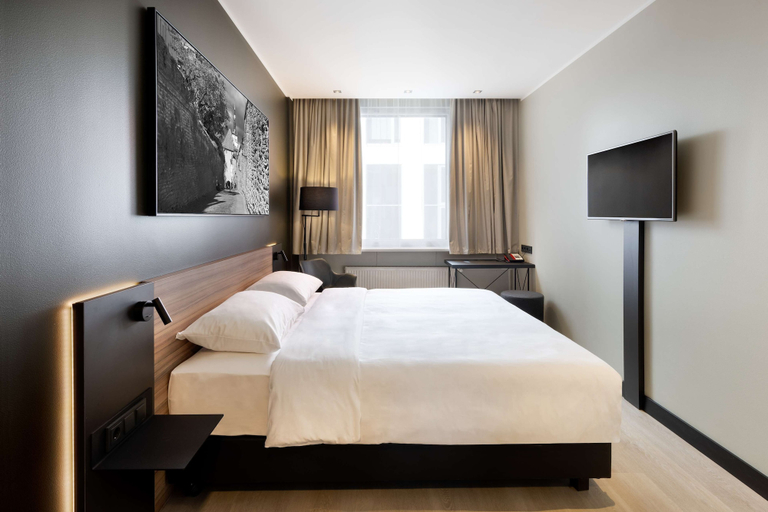 Bedroom 2, Park Inn by Radisson Central Tallinn, Tallinn