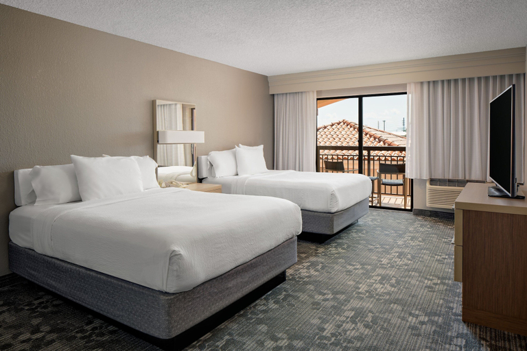 Bedroom 3, Courtyard by Marriott Key West Waterfront, Monroe