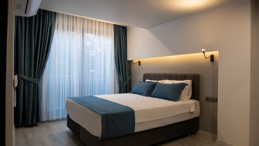 Bedroom 4, Opera Suites, Antalya