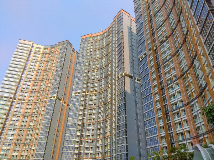 Exterior & Views 3, Nice 1BR at Gold Coast Apartment By Travelio, Jakarta Utara