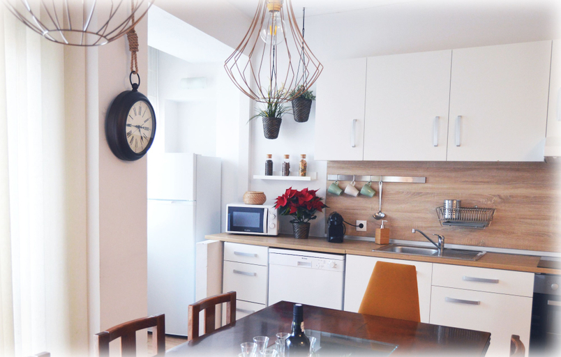 Others 5, Country Apartment by JC, Porto