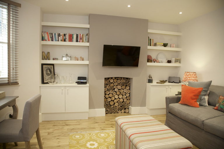 Others 5, 1 Bedroom Apartment near Kings Road, London