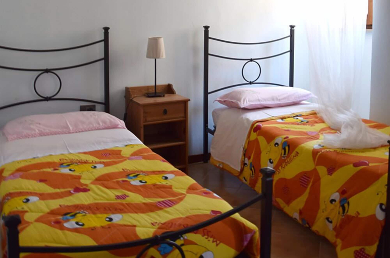 Bedroom 2, Campagna in Compagnia, Perugia