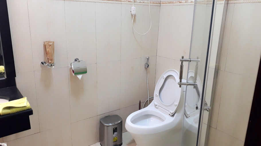 Bathroom 4, Delano Hotel, Bahir Dar Special Zone