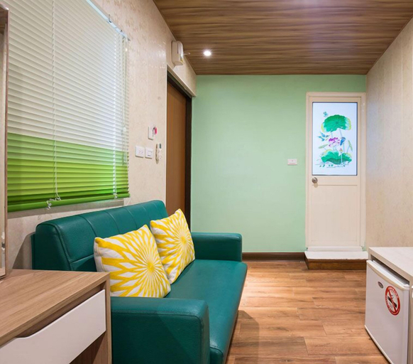 Others 4, Happy House, Pingtung