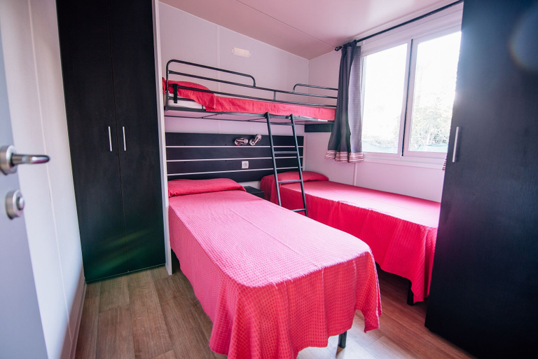 Bedroom 2, Camping Casa di Caccia, Livorno