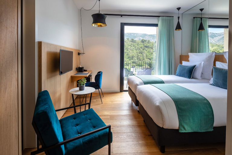 Bedroom 4, Hotel Sainte Victoire, Bouches-du-Rhône