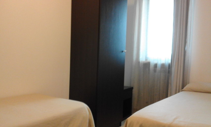 Bedroom 3, Hotel Star, Roma