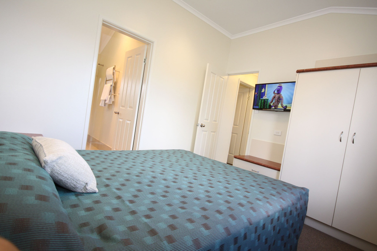 Bedroom, Brisbane Gateway Resort, Rochedale