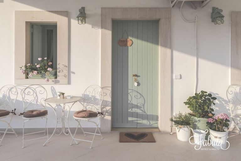 Others 4, Fabula Maison, Bari