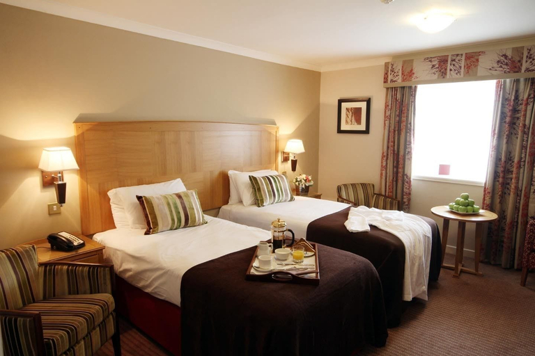 Bedroom 3, Westmead Hotel, Worcestershire