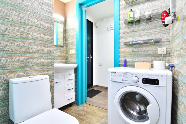 Bathroom 3, SOLO Apartment 1BR Apartment, Tbilisi