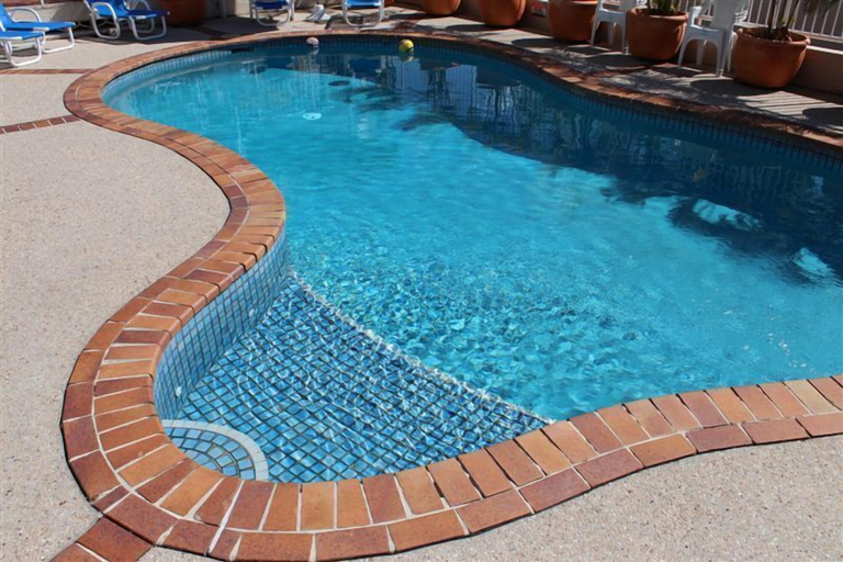 Sport & Beauty 5, Le Lavandou Holiday Apartments, Gold Coast