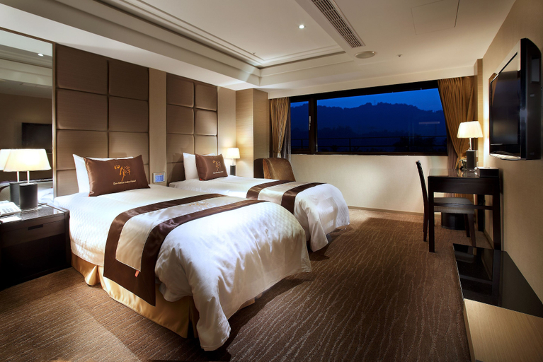 Bedroom 3, Sun Moon Lake Hotel, Nantou