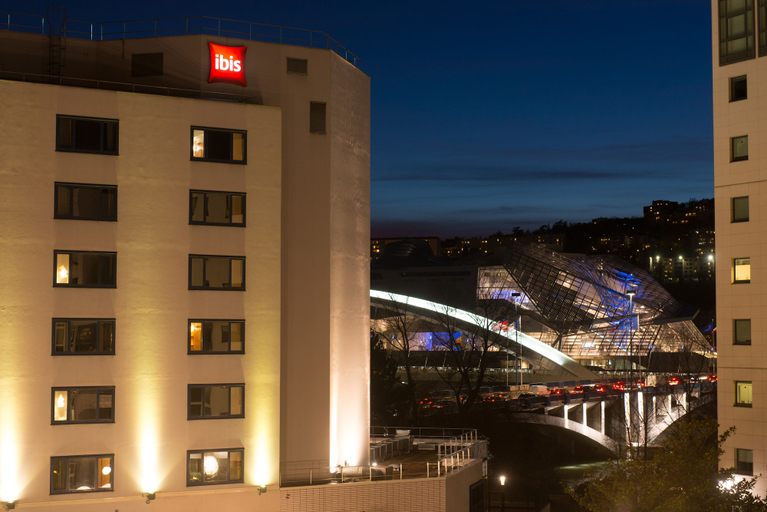 Exterior & Views 2, ibis Styles Lyon Gerland, Rhône