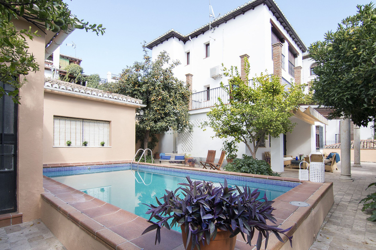 Sport & Beauty 4, Exclusive Villa stunning Alhambra view, Granada