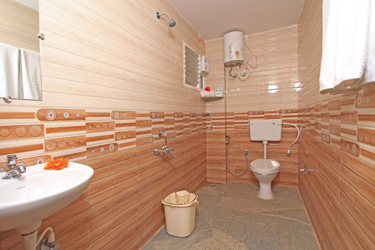 Bathroom 3, Tranzotel Bangalore Airport Hotel, Bangalore