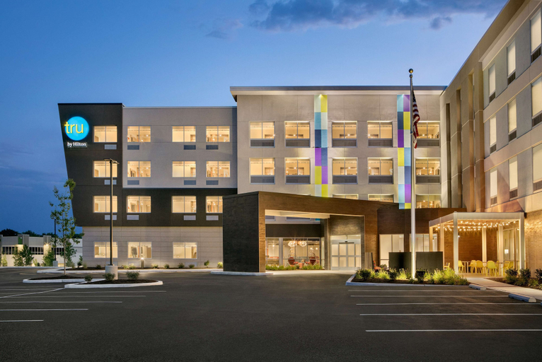Exterior & Views 2, Tru By Hilton Easton, PA, Northampton
