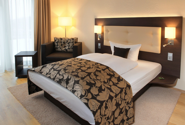 Bedroom 4, Hotel Simonshof Wolfsburg, Wolfsburg