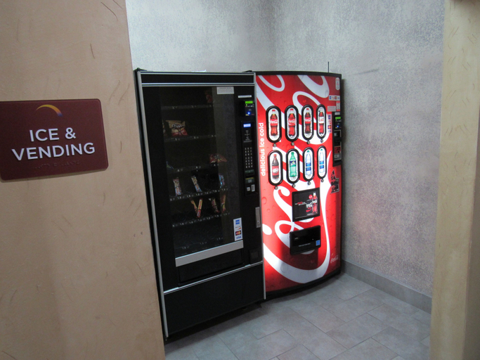 Food & Drinks 5, Sleep Inn & Suites Highway 290/NW Freeway, Houston
