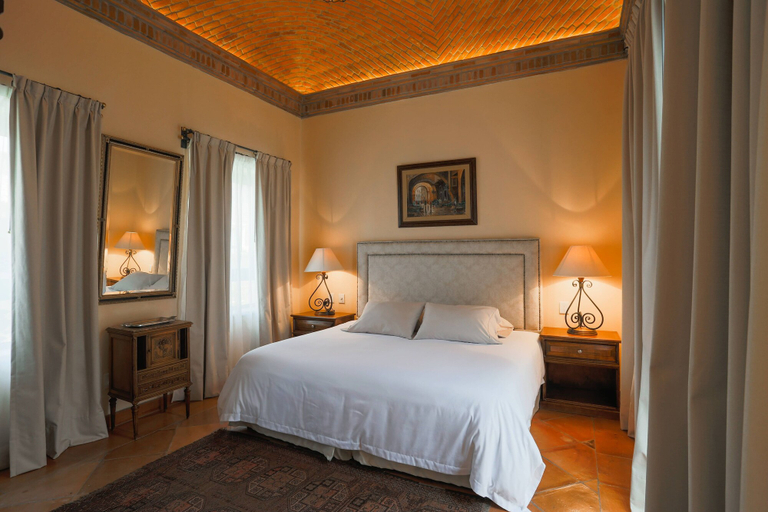 Bedroom 4, Hacienda los Arcangeles, Allende