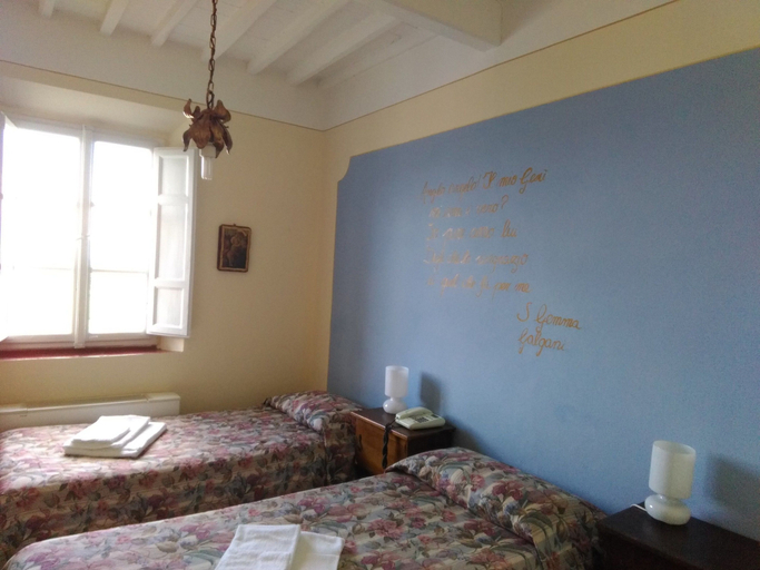 Bedroom 3, Casa Diocesana di Lucca, Lucca