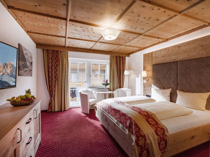 Bedroom 2, Hotel Alpenherz, Schwaz