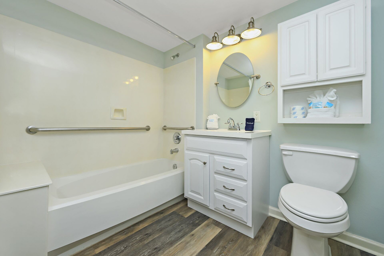 Bathroom 4, The Terrace @ Pelican Beach 402 - 1359837, Bay