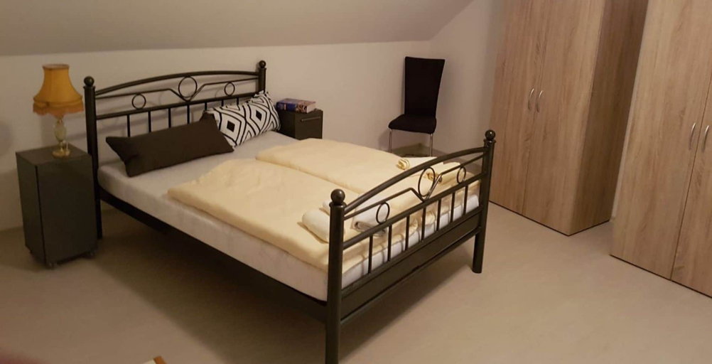 Bedroom 4, Marstall Kassel, Kassel