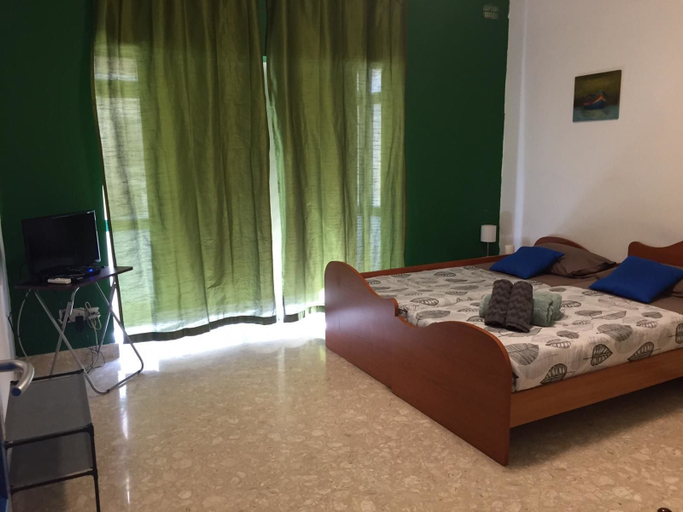 Bedroom 4, Maltese Rooms