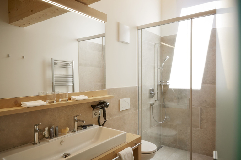 Bathroom 4, La Vue - Zermatt Luxury Living Appartements, Visp