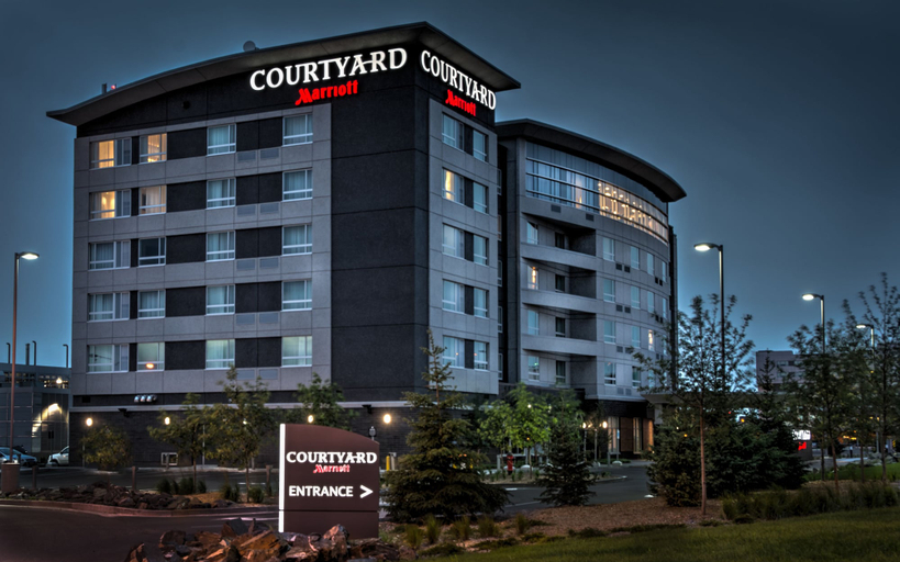 Exterior & Views 2, Courtyard by Marriott Winnipeg Airport, Division No. 11