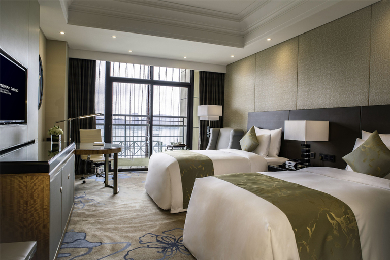 Bedroom 4, Wyndham Grand Xiamen Haicang, Xiamen